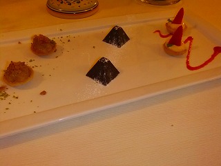 カルタジローネの名店Coriaのドルチェ カルタジローネの名店Coriaのドルチェ