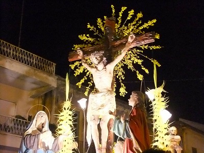 Venerdì Santo（聖金曜日）のパニーノ