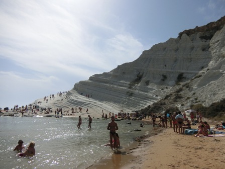 アグリジェントの名所「Scala dei Turchi」
