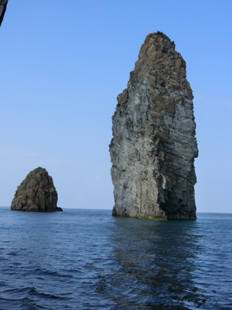 世界遺産のエオリオ諸島周遊ーリーパリ島、ヴルカーノ島ー