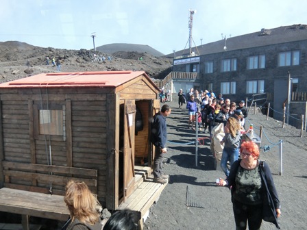 世界遺産エトナ山の南側から登山