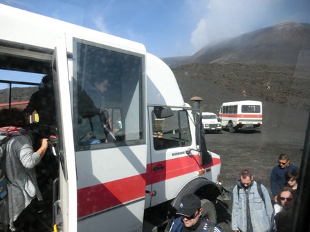 世界遺産エトナ山の南側から登山